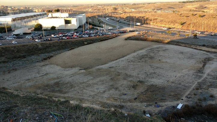 Los alumnos de Montecarmelo que empezarán Secundaria el próximo curso no tienen dónde matricularse