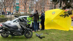 Muere un motorista de 44 años en Carabanchel