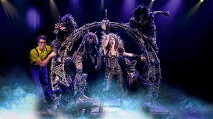 La magia vuelve a inundar el Teatro Circo Price