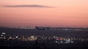 Aterriza sin incidentes el avión de Air Canada averiado al despegar