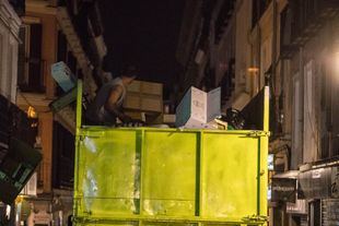 Desarticulada una red dedicada a la gestión irregular de residuos de cartón