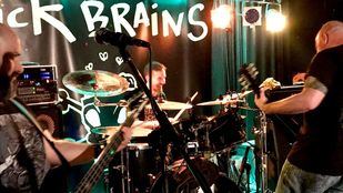 Sick Brains arrasan en la presentación de su nuevo álbum: 'La vibración del sol'
