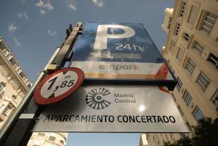 El Ayuntamiento no descarta reducir las mil plazas del aparcamiento de Retiro