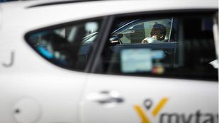 Detenidos 9 jóvenes por robar a una veintena de conductores de VTC