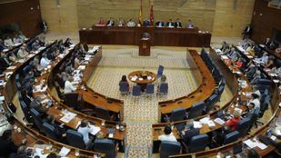 Un 2% más de sueldo para los diputados y el resto de trabajadores de la Asamblea de Madrid