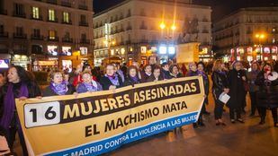 Protesta en Sol contra los 16 asesinatos machistas de 2020