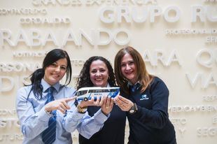 Mujeres conductoras de autobús: 'Me han llegado a decir que mejor se esperaban y cogían el siguiente'