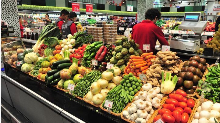 Mercadona, Carrefour y Dia restringen su venta 'online' por la avalancha de pedidos.