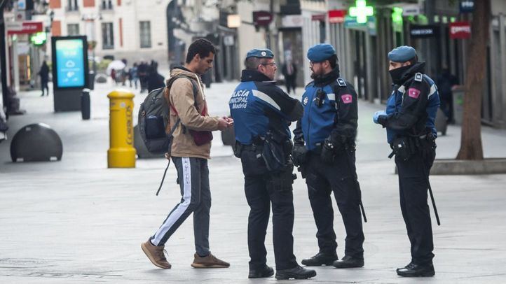 Cuatro detenidos y 252 multas por incumplir el estado de alarma