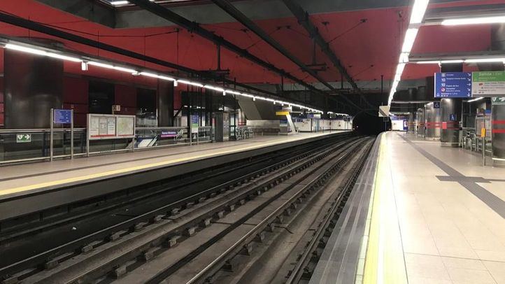 Metro cerrará a medianoche para evitar desplazamientos