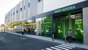 Mercadona amplía sus medidas de seguridad y entrega gafas de protección al personal