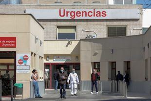Los pacientes pendientes de ingreso en las Urgencias caen un 43,9% en una semana
