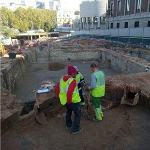 El Ayuntamiento retoma las obras de la plaza de España