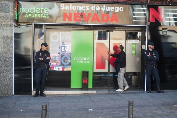 El Gobierno municipal de Madrid dice que la rebaja fiscal a los salones de juego se daría con el fin de 'mantener el empleo'