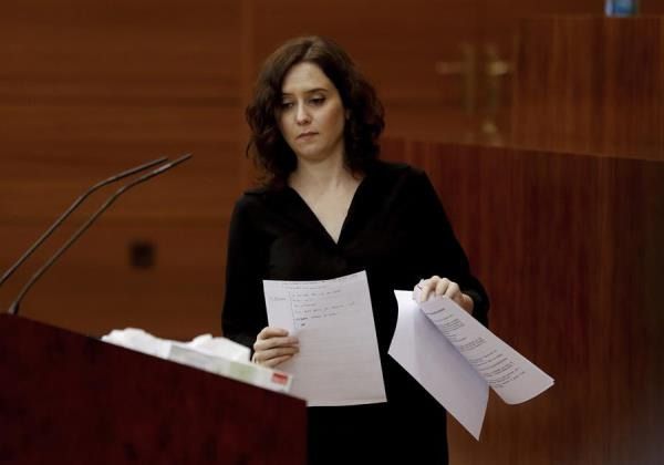 Isabel Díaz Ayuso durante el Pleno especial de la Asamblea por la crisis sanitaria del Covid-19