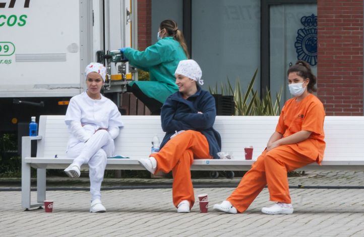 Enfermeros, pacientes y pensionistas ven arriesgado pasar a la fase 1