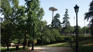 Un abogado interpone una denuncia contra el Ayuntamiento por el cierre de los parques