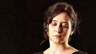 Los mejores memes sobre las fotografías de Ayuso en El Mundo