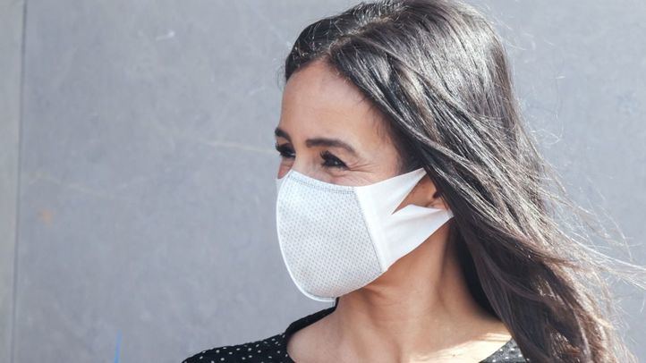 Villacís en el acto de clausura del hospital de emergencia de Ifema.