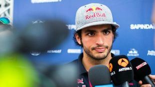 Carlos Sainz ficha por Ferrari por dos temporadas