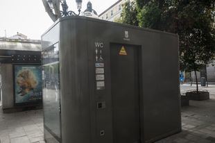 Imposible encontrar un aseo público abierto en Madrid