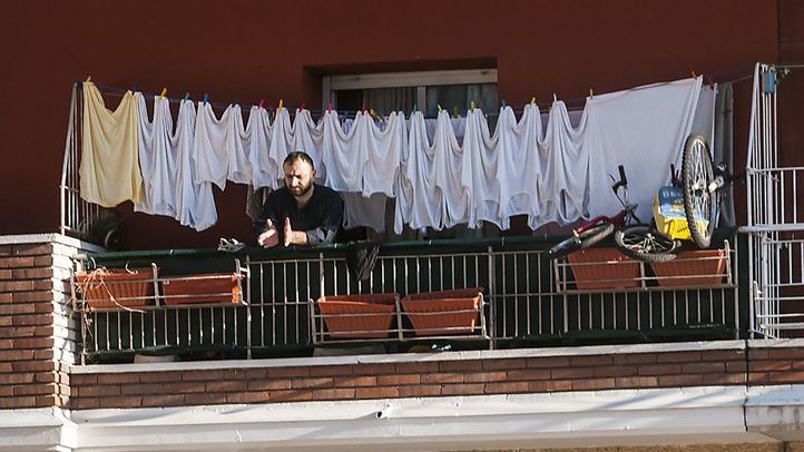Aplauso sanitario de las 20:00 en el domingo 17 de mayo