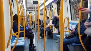 Metro observa "normalidad" en el primer día de supervisión de afluencia de viajeros