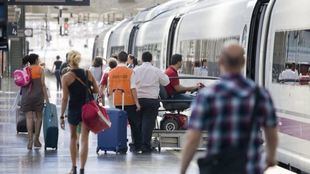 Renfe, elegida empresa más comprometida en el transporte de viajeros durante la pandemia del coronavirus