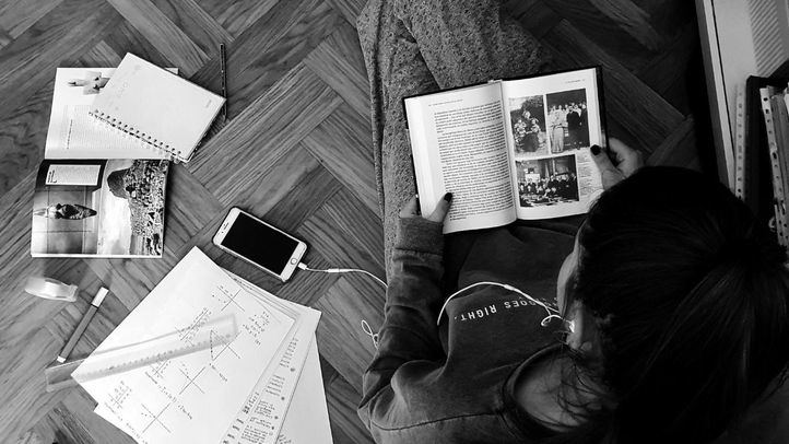 Alumnos, profesores y familias del Colegio Zola Villafranca retratan sus días de confinamiento