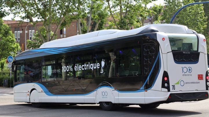 Fuenlabrada realiza pruebas con un bus eléctrico para estudiar la adaptación a la ciudad