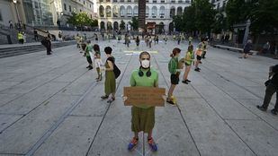 El día del Medio Ambiente culmina con una concentración ante el Reina Sofía