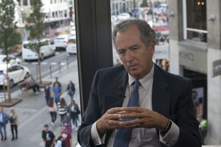 Ossorio asegura que si el Real Decreto-ley fija una distancia de 1,5 metros 'Madrid lo cumplirá'