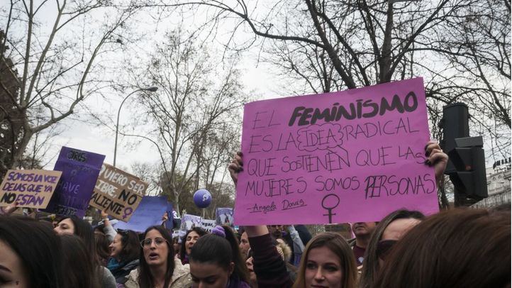 Disparidad de opiniones entre políticos respecto al archivo de la causa