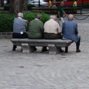 Piden que los aplausos del lunes sean por los mayores víctimas de maltrato