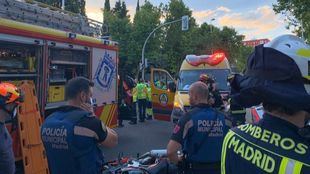 Un choque entre un turismo y una moto se salda con un fallecido y dos heridos