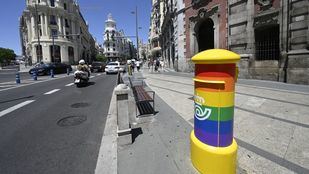 Correos se suma a la celebración de un mes del Orgullo atípico