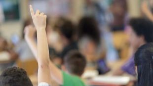 Tasa Covid 'voluntaria' en colegios