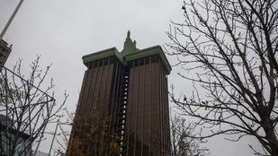 El Ayuntamiento protege la estructura colgada de las Torres de Colón