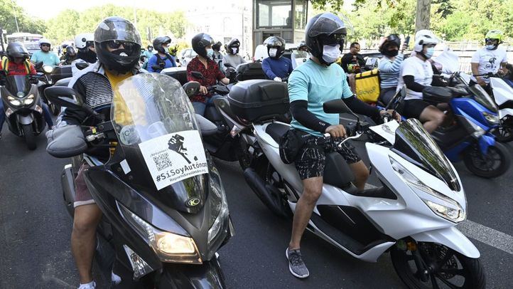 Los 'riders' protestan por la 'unilateralidad' de Trabajo