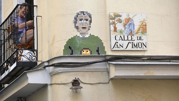Mosaico de Fernando Simón en la calle San Simón de Lavapiés