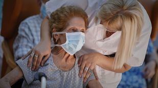 Hasta 326 mayores ingresan en residencias madrileñas tras su reapertura