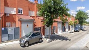 Herido grave tras caerle encima la excavadora que manejaba en Paracuellos del Jarama