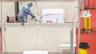 Madrid registra dos fallecidos y los contagios suben a 18 casos