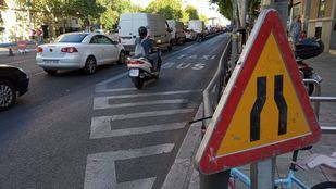 Cerrado al tráfico el puente de Joaquín Costa, que se demolerá