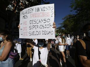 La oposición critica que la Comunidad no negocie con los MIR en una huelga con un 44% de seguimiento