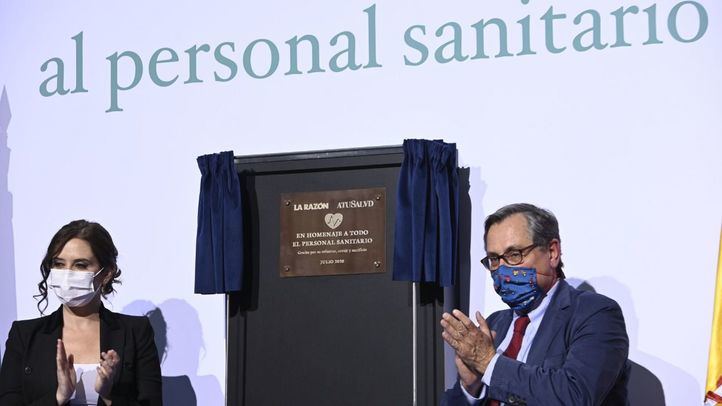 Isabel Díaz Ayuso en el homenaje a los sanitarios de La Razón.