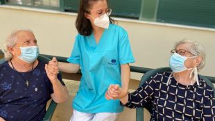 La residencia Clece Vitam Pablo Neruda realiza test a los familiares que acuden de visita