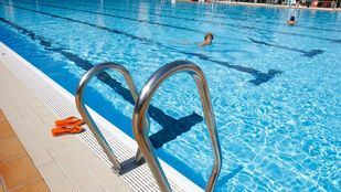 La piscina de Aluche celebra este domingo el 'Día sin Bañador'
