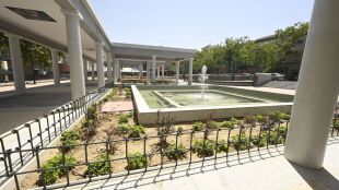 La plaza Francisco Ruano estrena pavimento, pérgola y zonas ajardinadas