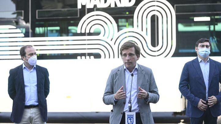 Almeida cifra en 36 millones de euros las multas impuestas en Madrid Central